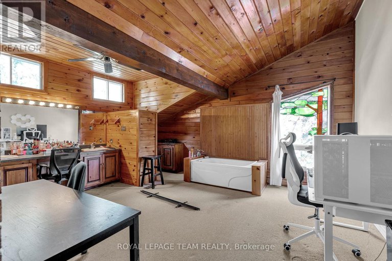 29111605/2322-summerside-drive/manotick-east-to-manotick-station/ottawa/ontario/K4M1B4_26