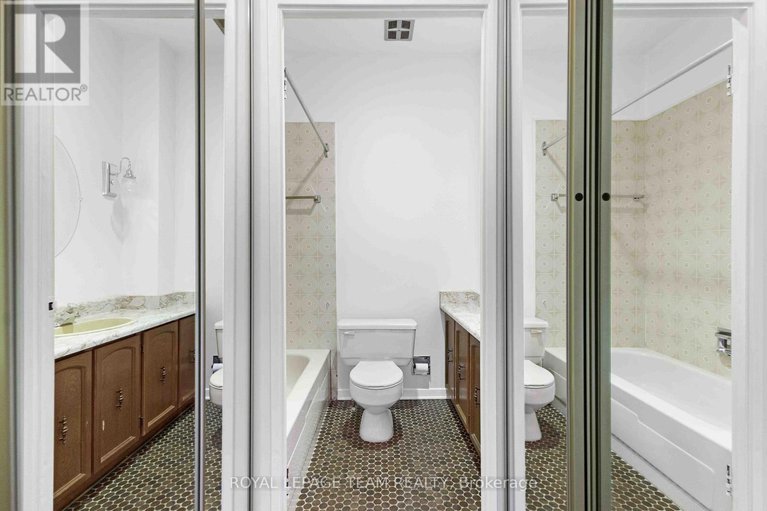 29180471/101-20-the-driveway-drive/ottawa-centregolden-triangle/ottawa/ontario/K2P1C8_22