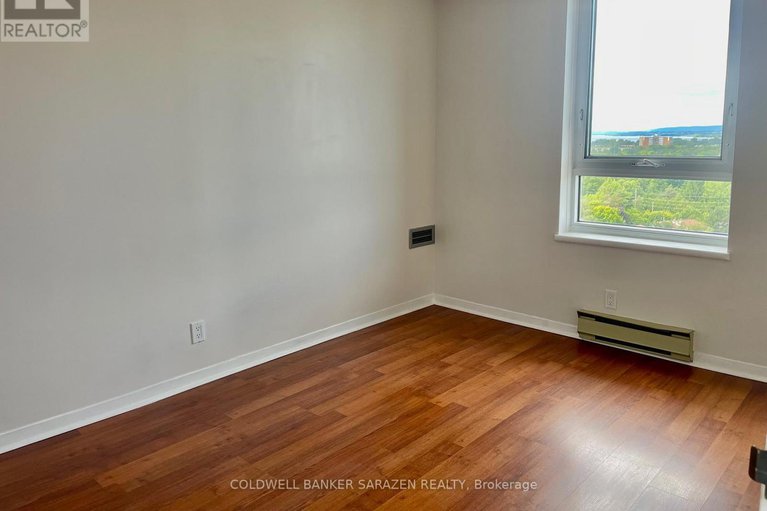 28772841/1215-80-sandcastle-drive/leslie-park/ottawa/ontario/K2H9E7_15