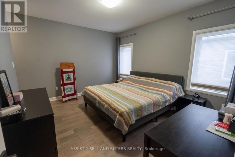 28534176/33-beech-street/ingleside/south-stormont/ontario/K0C1M0_12