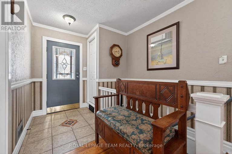 29295342/2377-ramsay-con-7b-avenue-s/mississippi-mills-ramsay-twp/mississippi-mills/ontario/K0A1A0_20