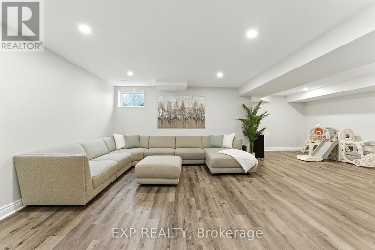 28825535/68-palfrey-way/emerald-meadowstrailwest/ottawa/ontario/K2V0B4_39
