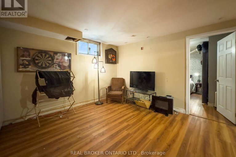 28422588/30-kingfisher-crescent/north-grenville-twp-kemptville-east/north-grenville/ontario/K0G1J0_23