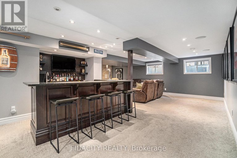 29627307/121-bandelier-way/stittsville-north/ottawa/ontario/K2S0C2_24