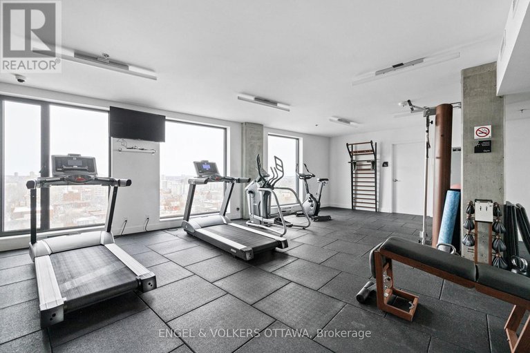 28589616/2005-20-daly-avenue/sandy-hill/ottawa/ontario/K1N0C6_22