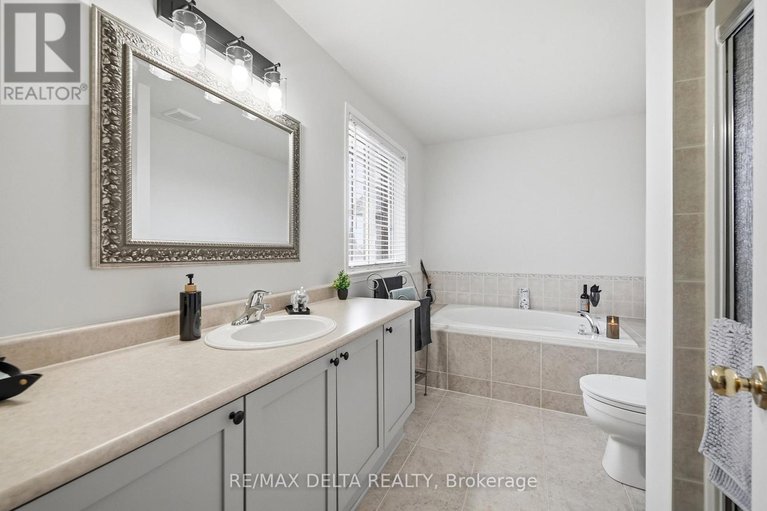 29615367/2669-chamberland-street/town-of-rockland/clarence-rockland/ontario/K4K0A5_20