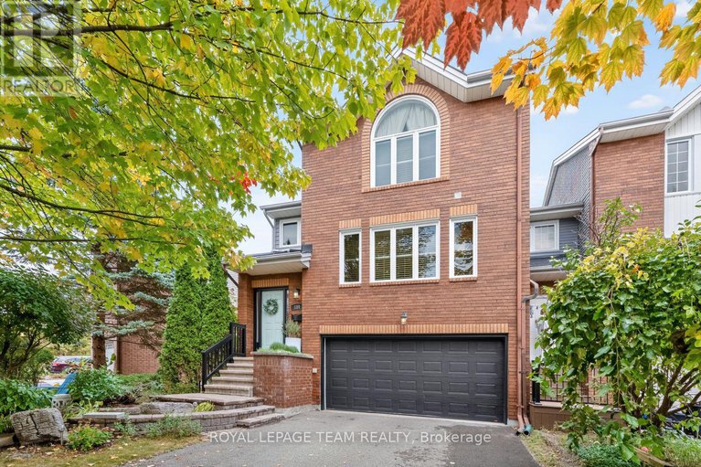 28910918/159-dunbarton-court/cardinal-glen/ottawa/ontario/K1K4L6_1
