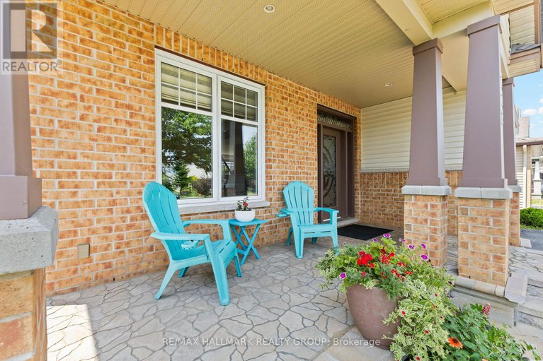 28628034/112-gracewood-crescent/blossom-parkkemp-parkfindlay-creek/ottawa/ontario/K1T0J5_3