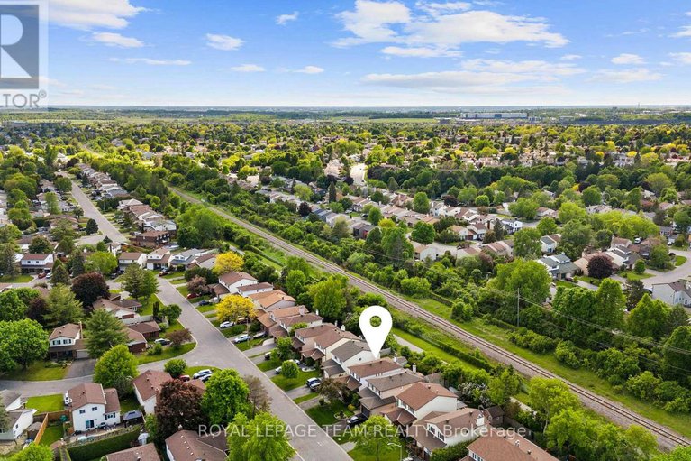 29026359/23-glacier-street/on-the-green/ottawa/ontario/K2J2M7_44