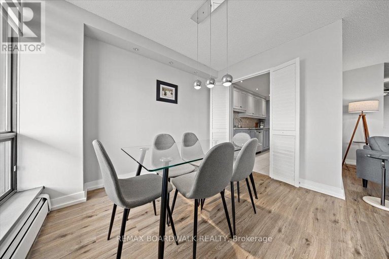 29565539/804-505-st-laurent-boulevard/viscount-alexander-park/ottawa/ontario/K1K3X4_14