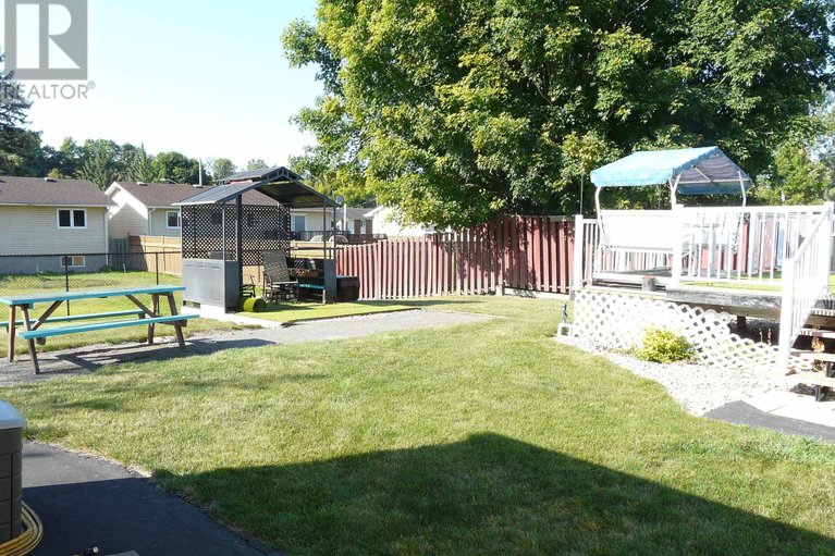 28795359/1225-campeau-crescent/town-of-rockland/clarence-rockland/ontario/K4K1B6_18