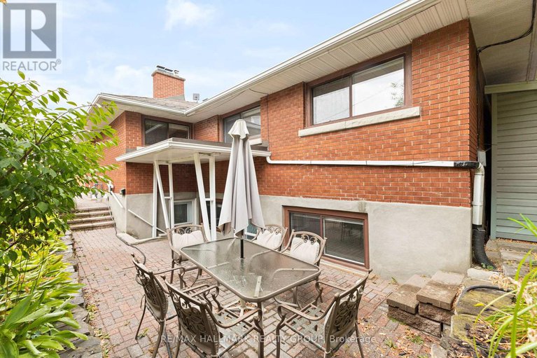 28791936/1215-1217-willowdale-avenue/alta-vista/ottawa/ontario/K1H7S5_32