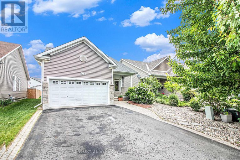 28448650/133-royal-landing-gate/north-grenville-twp-kemptville-south/north-grenville/ontario/K0G1J0_2