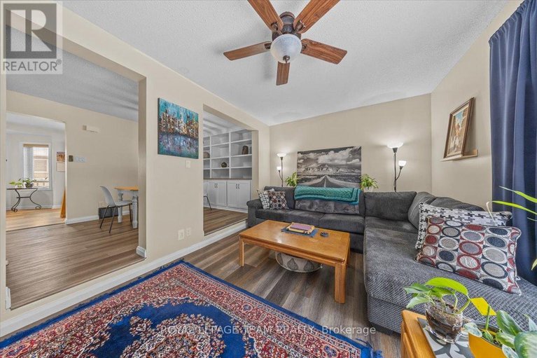 29462767/1137-chimney-hill-way/beacon-hill-south/ottawa/ontario/K1J8Z7_19