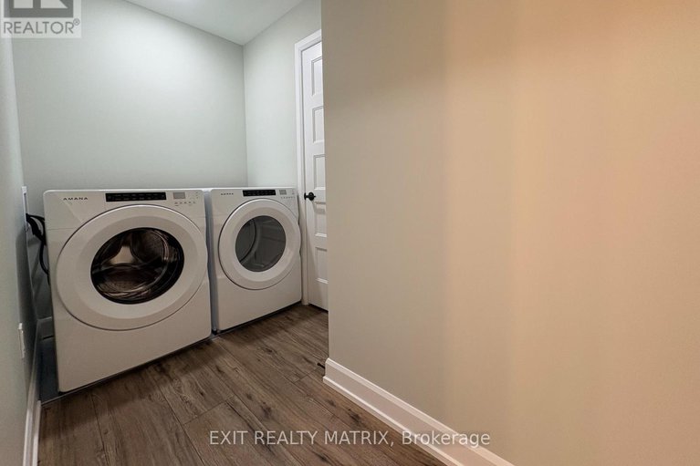 29378270/148-elizabeth-drive/chesterville/north-dundas/ontario/K0C1H0_17