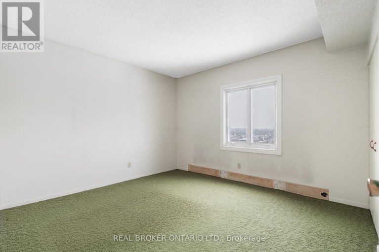 28484155/1907-158c-mcarthur-avenue/vanier/ottawa/ontario/K1L8E7_21