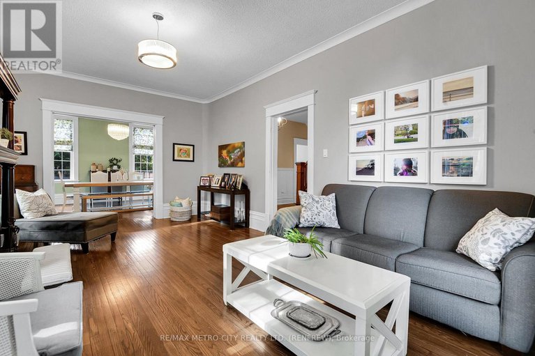 29254147/298-barr-street/renfrew/renfrew/ontario/K7V1J8_11