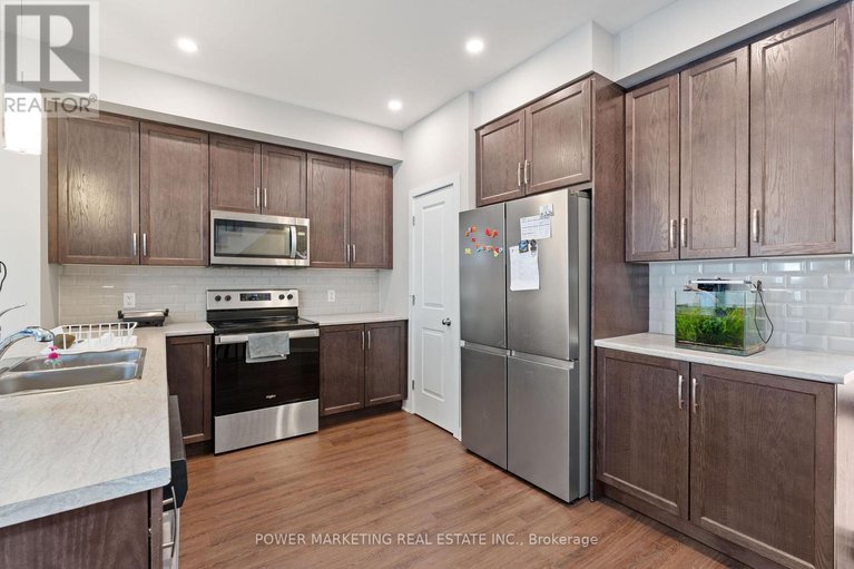 29578396/431-cope-drive/emerald-meadowstrailwest/ottawa/ontario/K2V0P4_7