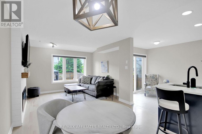 28463805/218-bookton-place/riverside-southgloucester-glen/ottawa/ontario/K1V1L9_6