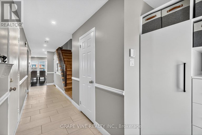 28888602/204-hunterswood-crescent/hunt-club-park/ottawa/ontario/K1G5V1_6