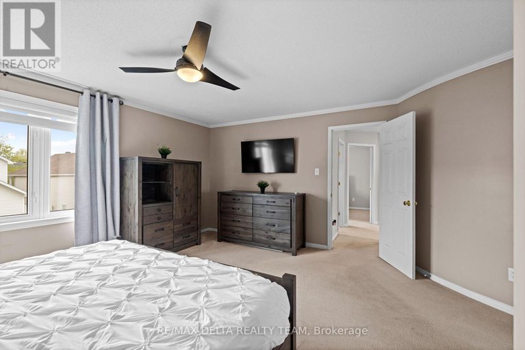 28543683/1591-winterport-way/fallingbrookpineridge/ottawa/ontario/K4A4C2_31