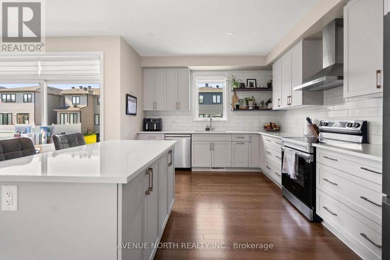 29595637/809-gamble-drive/village-of-russell/russell/ontario/K4R0G6_10