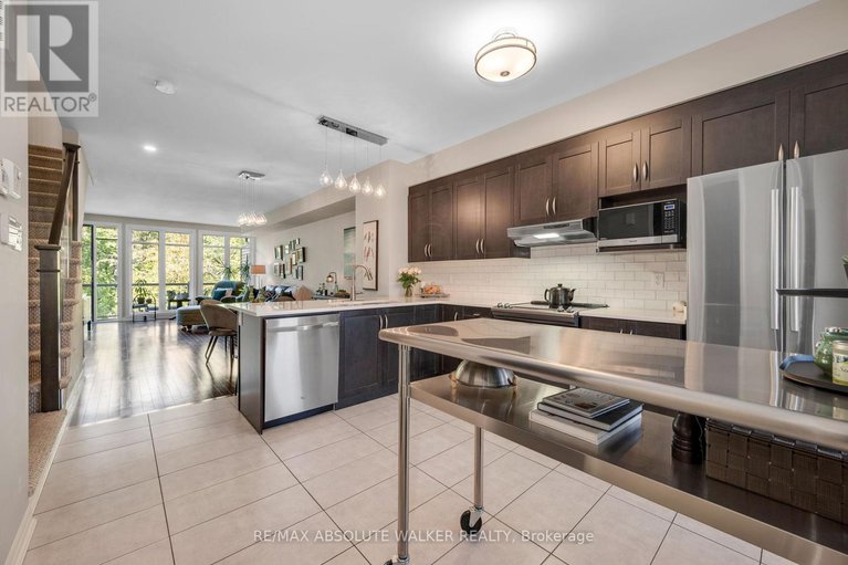 28917611/49-aveia-private/springridgeeast-village/ottawa/ontario/K4A0X1_5