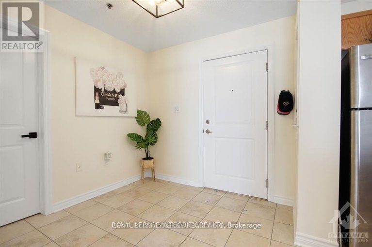 29613581/303-151-potts-private/notting-hillsummerside/ottawa/ontario/K4A0V7_8