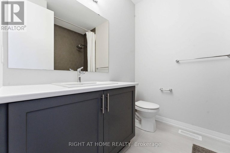 29484591/643-terrier-circle/goulbourn-twp-from-franktown-rdsouth-to-rideau/ottawa/ontario/K0A2Z0_36