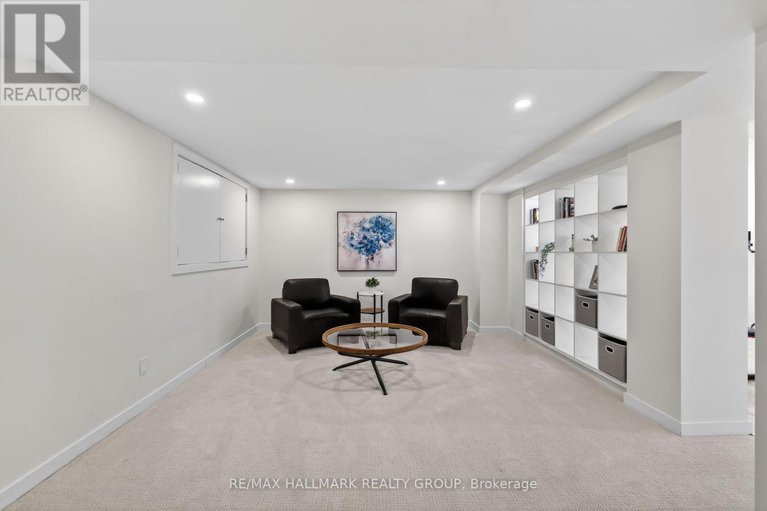 29680684/1934-lenester-avenue/mckellar-heightsglabar-park/ottawa/ontario/K2A1J9_39