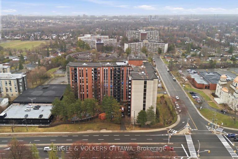 29637517/301-2951-riverside-drive/mooneys-bayriverside-park/ottawa/ontario/K1V8W6_24