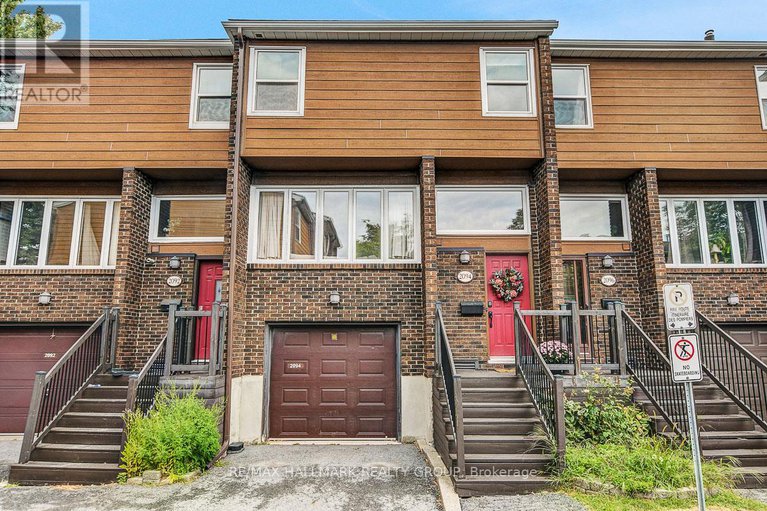 28827238/2094-eric-crescent/pineview/ottawa/ontario/K1B4P4_1