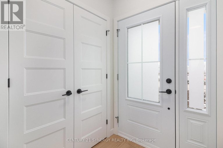 29431369/2733-lancaster-road-unit-121/ottawa/ontario/K1B0A9_3