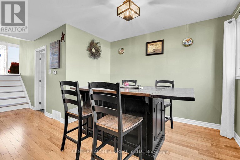 28929048/38-st-lawrence-street/ingleside/south-stormont/ontario/K0C1M0_7