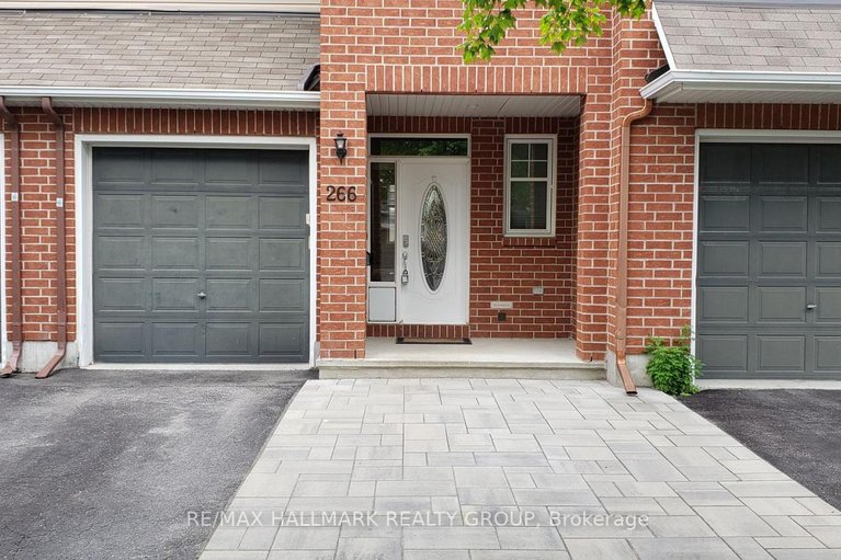 29569375/266-horseshoe-crescent/stittsville-north/ottawa/ontario/K2S0B7_2