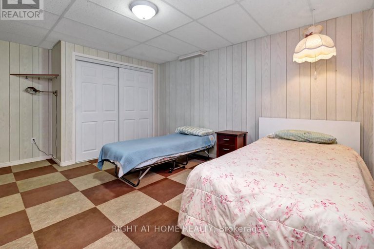 29149892/144-sandra-crescent/town-of-rockland/clarence-rockland/ontario/K4K1R7_29