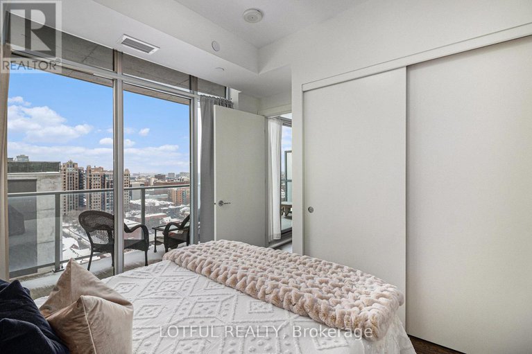 29245173/1604-255-bay-street/ottawa-centre/ottawa/ontario/K1R0C5_16