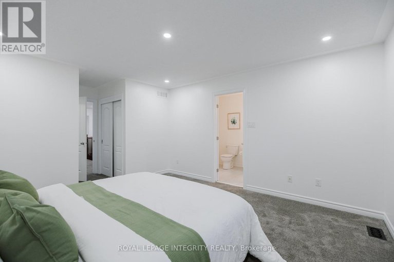 29152549/361-widgeon-way/blossom-parkkemp-parkfindlay-creek/ottawa/ontario/K1T0E9_24