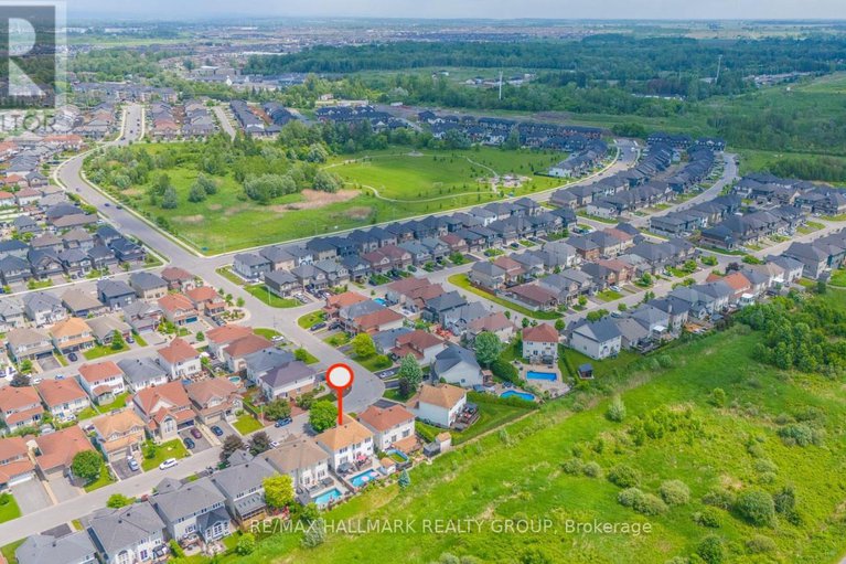 28460424/182-felicity-crescent/mer-bleuebradley-estatesanderson-park/ottawa/ontario/K1W0C2_48