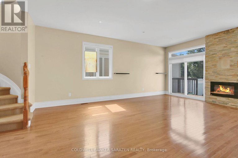 29195012/286-parkin-circle/blossom-parkkemp-parkfindlay-creek/ottawa/ontario/K1T4G8_22