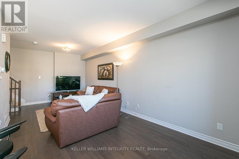 28382312/204-baltic-private/riverside-southgloucester-glen/ottawa/ontario/K4M0E2_18