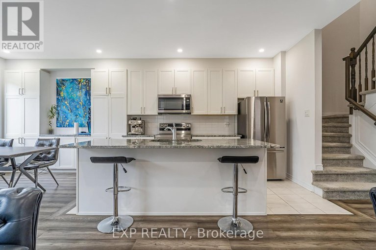 28586832/76-rallidale-street/blossom-parkkemp-parkfindlay-creek/ottawa/ontario/K1X0G7_9