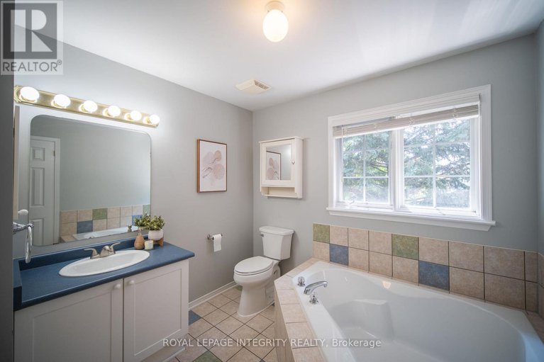 28938976/29-kettleby-street/beaverbrook/ottawa/ontario/K2K3C4_23