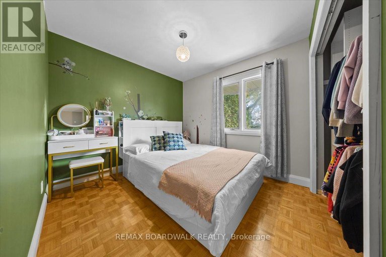 29209596/7-gagnon-court/beaverbrook/ottawa/ontario/K2K1A7_25