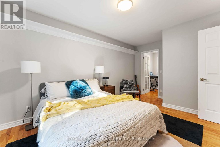28943103/60-vaan-drive/merivale-gardens/ottawa/ontario/K2G0C9_23