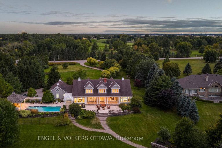 29571244/6029-rideau-valley-drive-n/manotick-south-to-roger-stevens/ottawa/ontario/K4M1B3_43