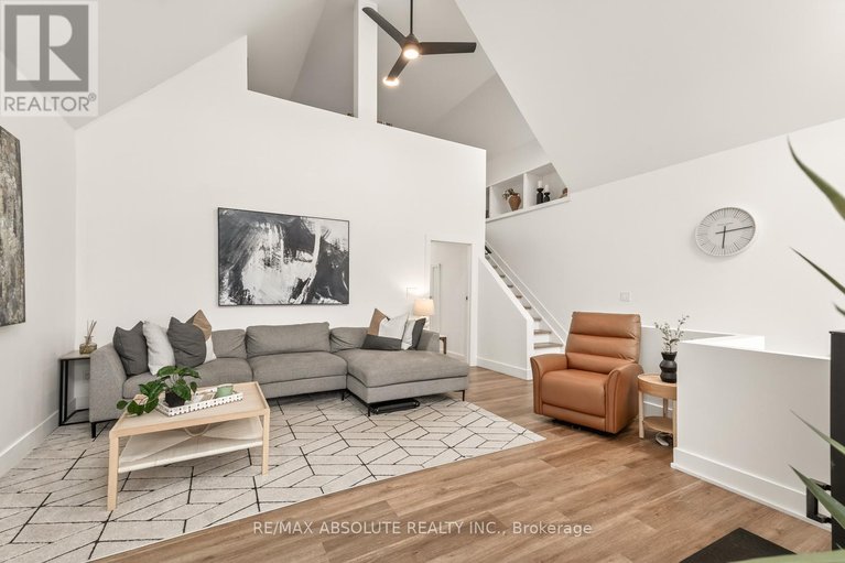 29616182/5-871-berry-side-road/kanata-north-east/ottawa/ontario/K0A1T0_23