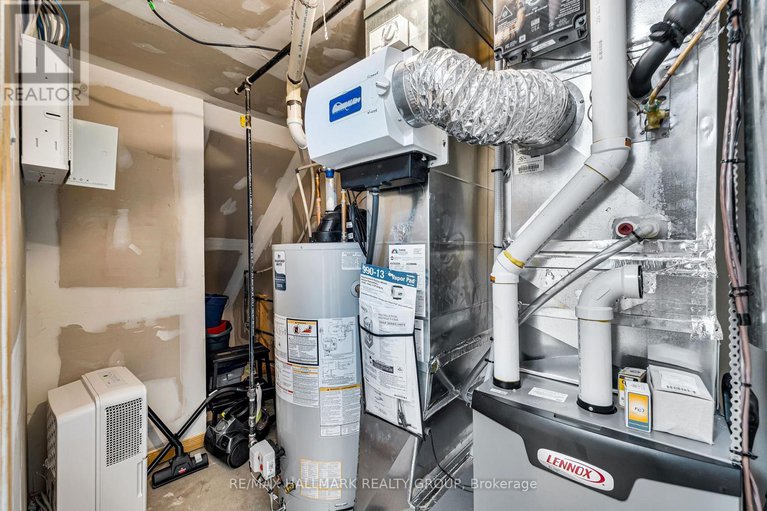 29228644/4-577-reardon-private/heron-gateindustrial-park/ottawa/ontario/K1V2K9_43