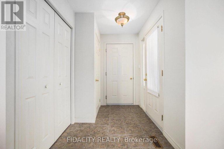 28644851/616-clothier-street-e/kemptville/north-grenville/ontario/K0G1J0_2