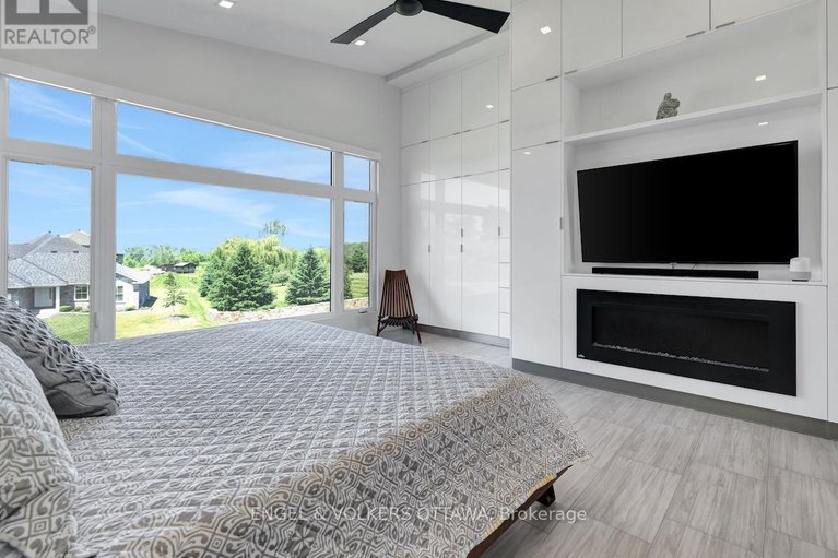 28726162/46-forest-hill-road/long-sault/south-stormont/ontario/K0C1P0_22